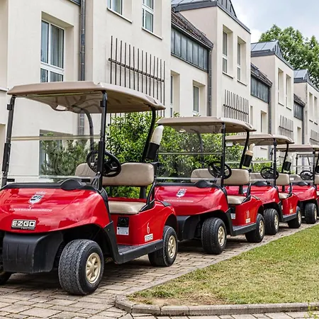Golfhotel Schloss Reichmannsdorf מלון
