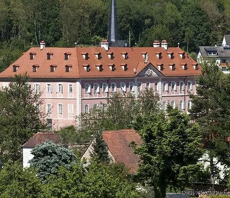 מלון Golfhotel Schloss Reichmannsdorf