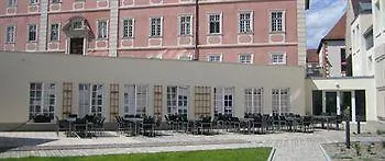 Golfhotel Schloss Reichmannsdorf מלון