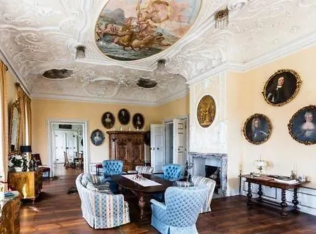 Golfhotel Schloss Reichmannsdorf מלון Schlüsselfeld