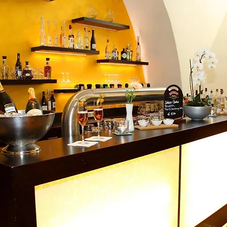 Golfhotel Schloss Reichmannsdorf Hotell