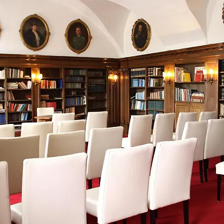 Golfhotel Schloss Reichmannsdorf Hotel 4*