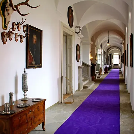 Golfhotel Schloss Reichmannsdorf Hotel Schluesselfeld