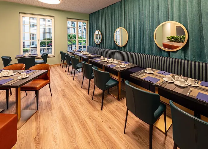 Golfhotel Schloss Reichmannsdorf 4*