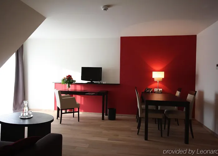 호텔 Golfhotel Schloss Reichmannsdorf 슐뤼셀펠트