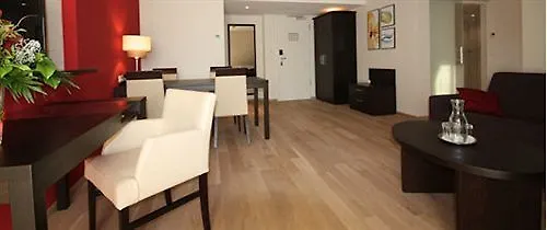 Golfhotel Schloss Reichmannsdorf 호텔 4*