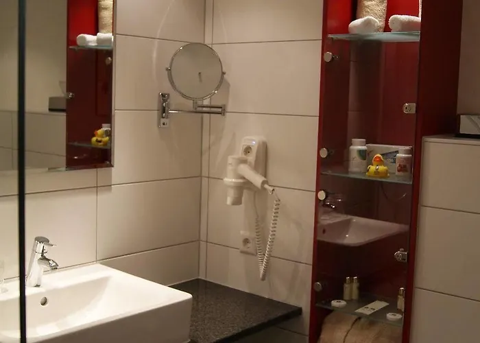 Golfhotel Schloss Reichmannsdorf 호텔 슐뤼셀펠트