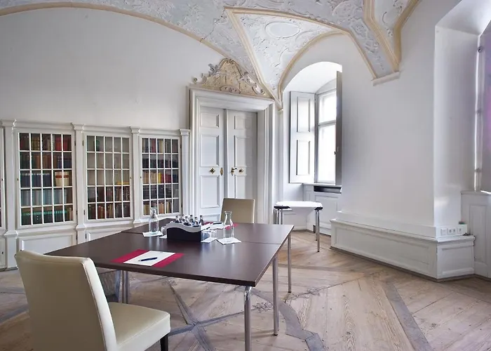 Golfhotel Schloss Reichmannsdorf 호텔 슐뤼셀펠트